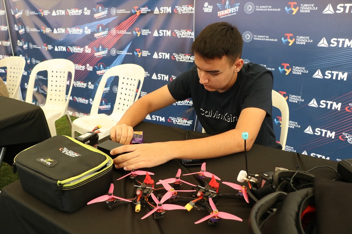 Havacılık, Uzay ve Teknoloji Festivali (TEKNOFEST) 2025 kapsamında düzenlenen Drone...