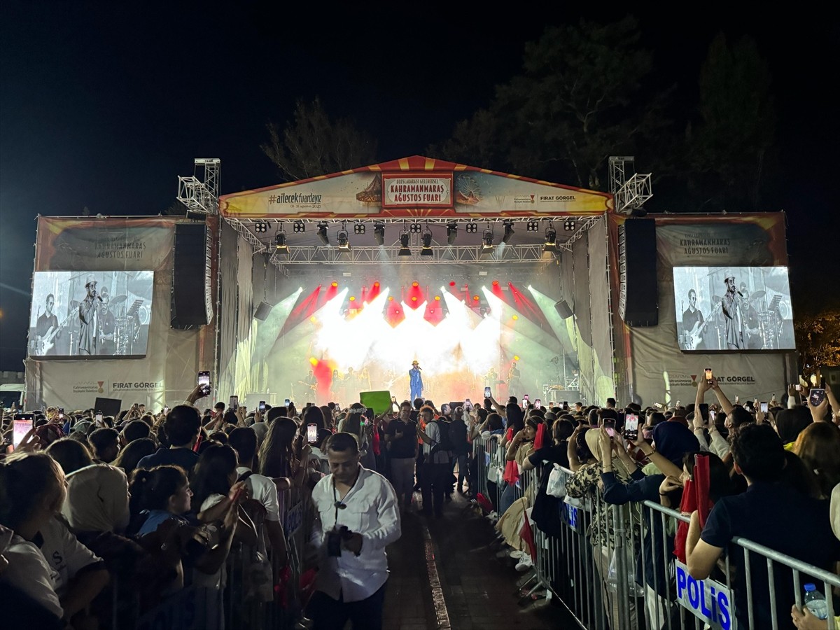 Kahramanmaraş Büyükşehir Belediyesince düzenlenen Uluslararası Geleneksel Ağustos Fuarı'nın...