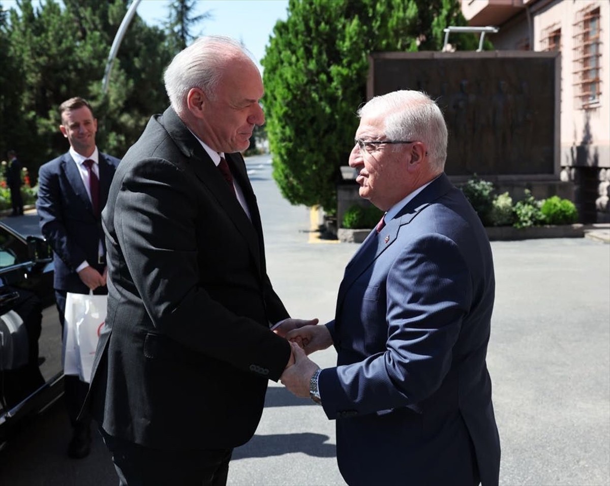 Millî Savunma Bakanı Yaşar Güler, Ankara’ya resmî ziyaret gerçekleştiren Kosova Bölgesel Kalkınma...