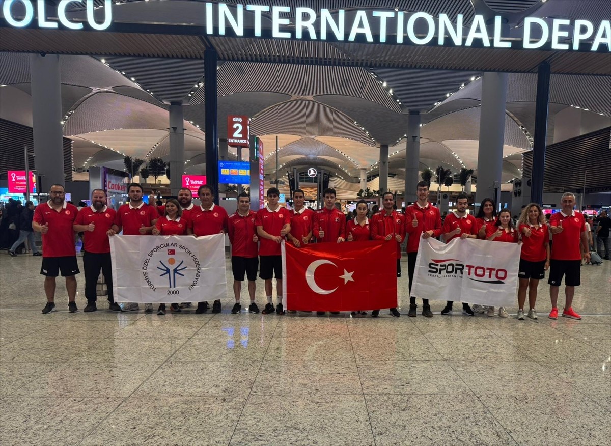 Özel Sporcular Otizm ve Mental Yüzme Takımı, Tayland'da düzenlenecek Dünya Şampiyonası için bu...