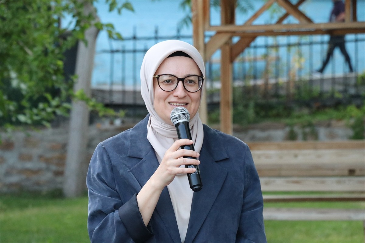 "Türkiye Yüzyılı Buluşmaları" kapsamında Yozgat'a gelen AK Parti Genel Başkan Yardımcısı Belgin...