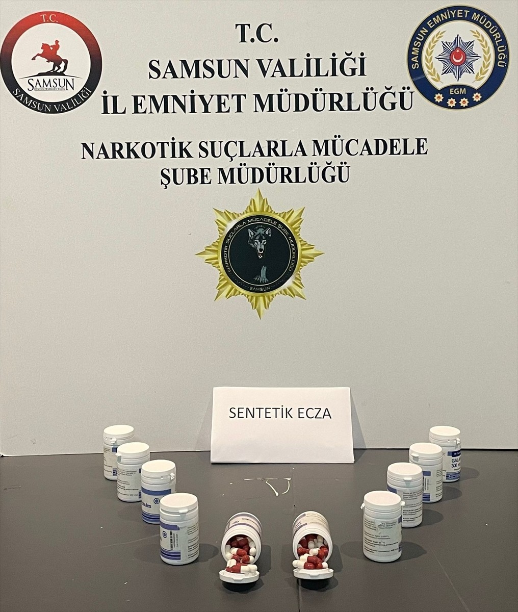 Samsun'da uyuşturucu operasyonunda 6 şüpheli gözaltına alındı. Operasyonda, 9 bin 943 adet...