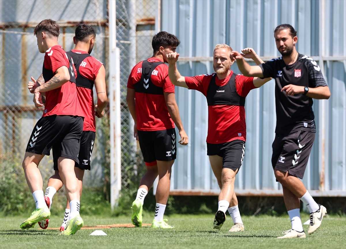 Sivasspor, Trendyol 1. Lig'in ikinci haftasında kendi sahasında Sipay Bodrum FK ile yapacağı maçın...