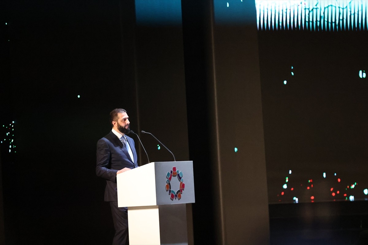 Suriye'nin başkenti Şam'da, Beşşar Esed rejiminin yıkılmasının ardından düzenlenen 62....