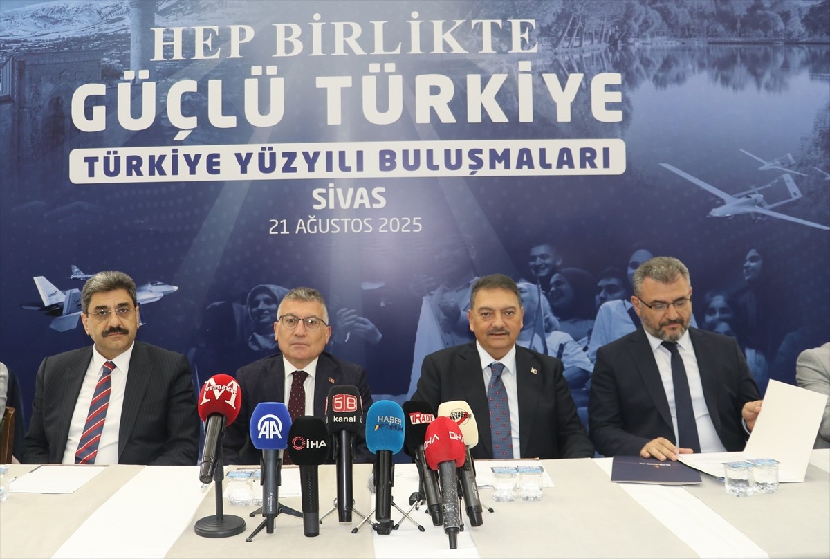 TBMM AK Parti Grup Başkanı Abdullah Güler (sol 2), AK Parti Genel Başkan Yardımcısı Ahmet Baha...