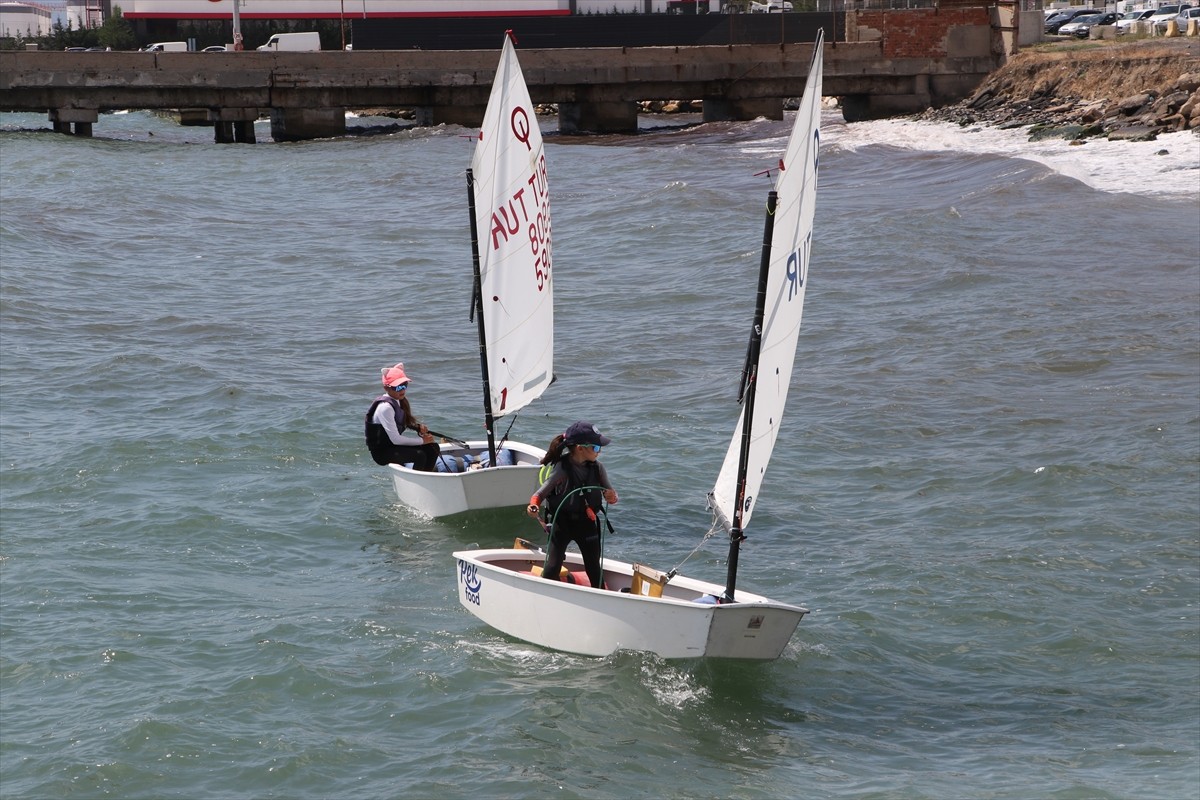 Tekirdağ'da 1 Eylül'de başlayacak 9. Uluslararası Süleymanpaşa Cup Yelken Yarışları'nda 8 ülkeden...