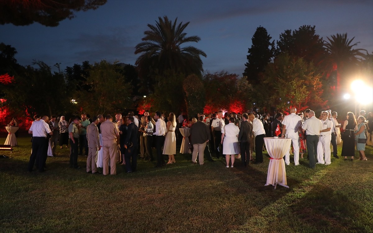 Tunus’taki Türk Büyükelçiliğinde 30 Ağustos Zafer Bayramı ve Türk Silahlı Kuvvetleri Günü...