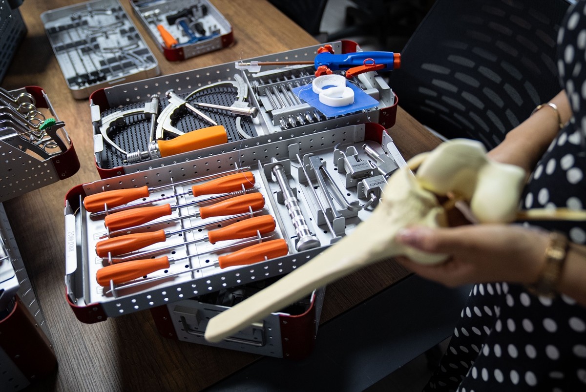 Türk firması, ülkenin yıllarca ithalata bağımlı olduğu medikal ürünleriyle 80 ülke pazarına girdi....