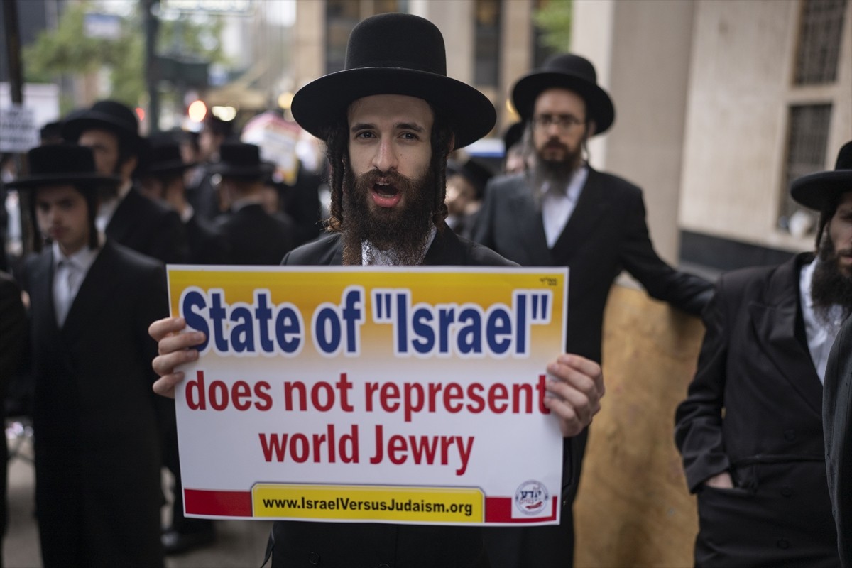 ABD'nin New York kentinde, İsrail karşıtı Ortodoks Yahudiler, İsrail Başbakanı Binyamin...