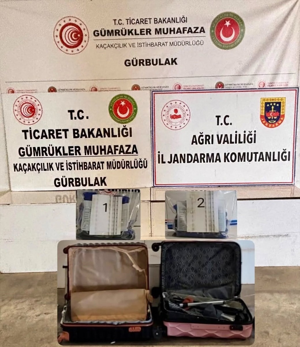 Ağrı'nın Doğubayazıt ilçesinde, valiz içerisine sentetik uyuşturucu gizlediği belirlenen 2 şüpheli...