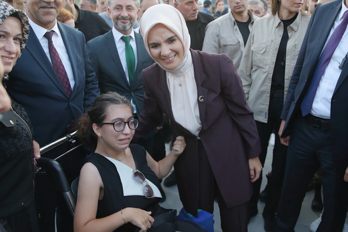 Aile ve Sosyal Hizmetler Bakanı Mahinur Özdemir Göktaş, Osmancık Huzurevi Yaşlı Bakım ve...