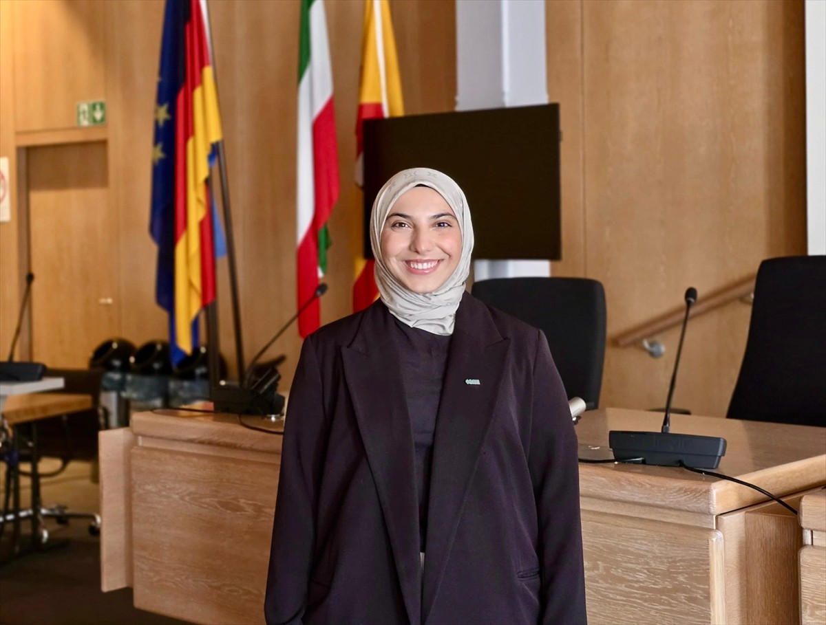 Almanya'da Türklerin yoğun yaşadığı, 18 milyonu aşkın nüfusuyla ülkenin en kalabalık eyaleti Kuzey...