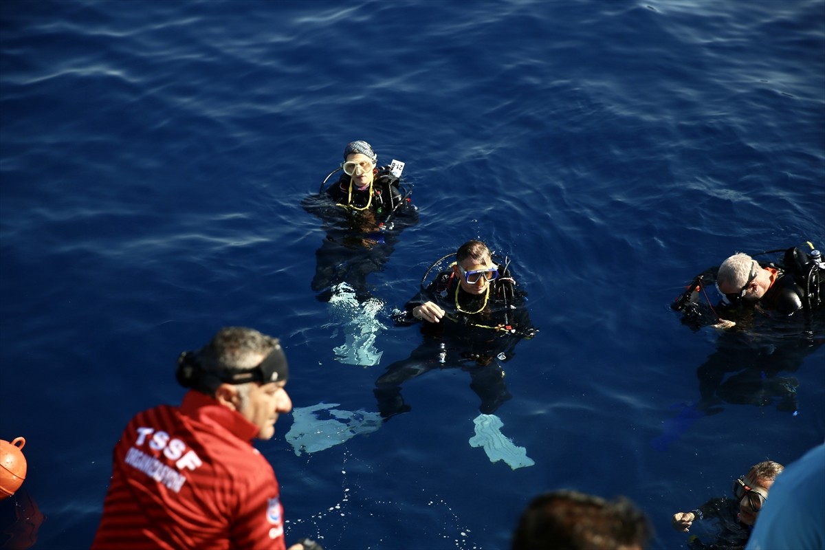 Altın Palet Sualtı Görüntüleme Türkiye Şampiyonası, Muğla'nın Fethiye ilçesinde düzenleniyor....