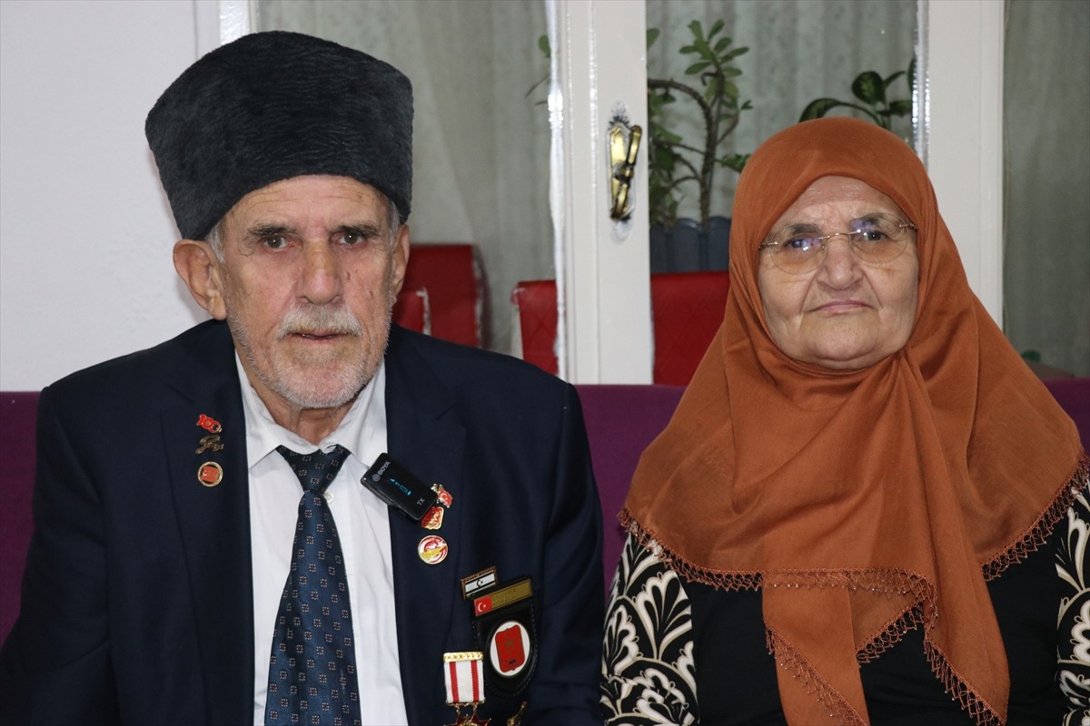 Amasya'da yaşayan Kıbrıs gazisi 72 yaşındaki Bahattin Şen, Kıbrıs Barış Harekatı'nda yaşadıklarını...