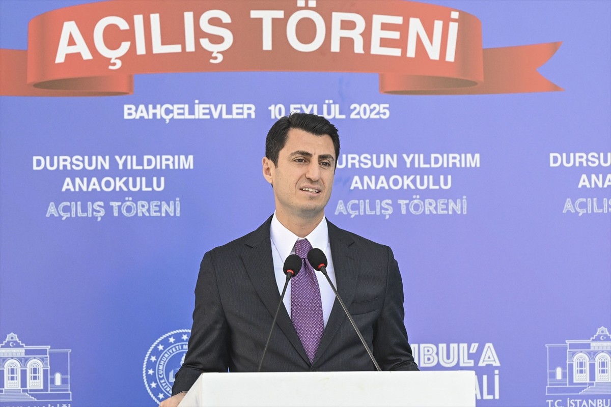 Bahçelievler'de Dursun Yıldırım Anaokulunun açılış töreni yapıldı. Törene Türk Devletleri...