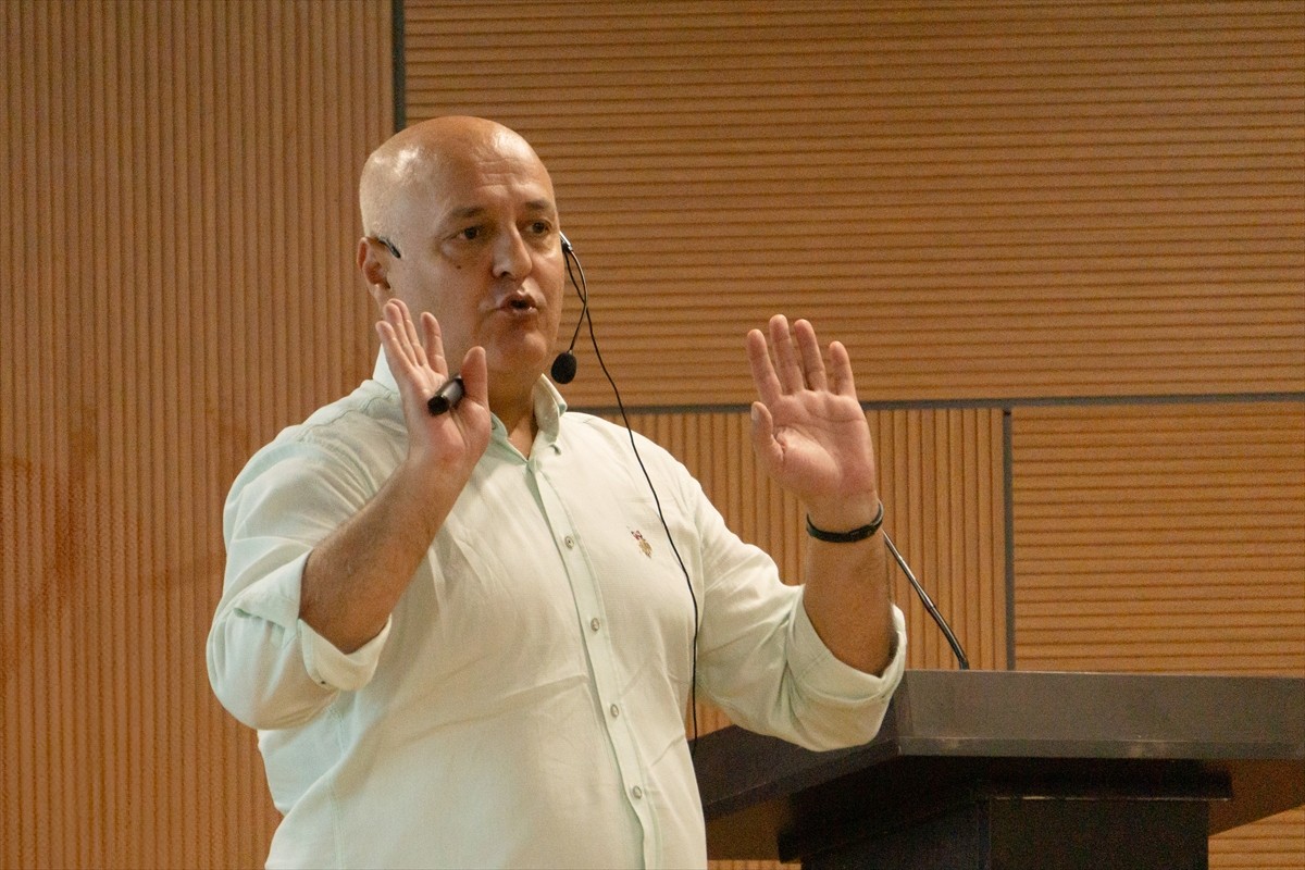 Boğaziçi Üniversitesi İklim Değişikliği ve Politikaları Uygulama ve Araştırma Merkezi Yönetim...