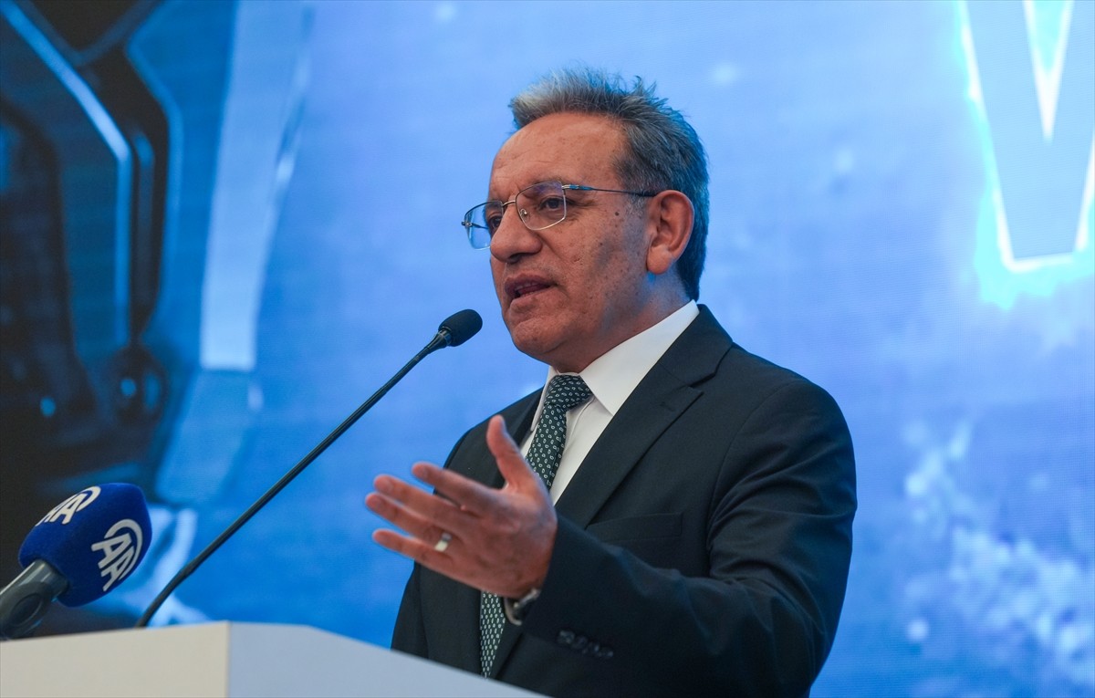 Bu yıl ikincisi düzenlenen İç Güvenlik Ekipmanları Fuarı (İGEF'25) katılımcıları, gala yemeği...