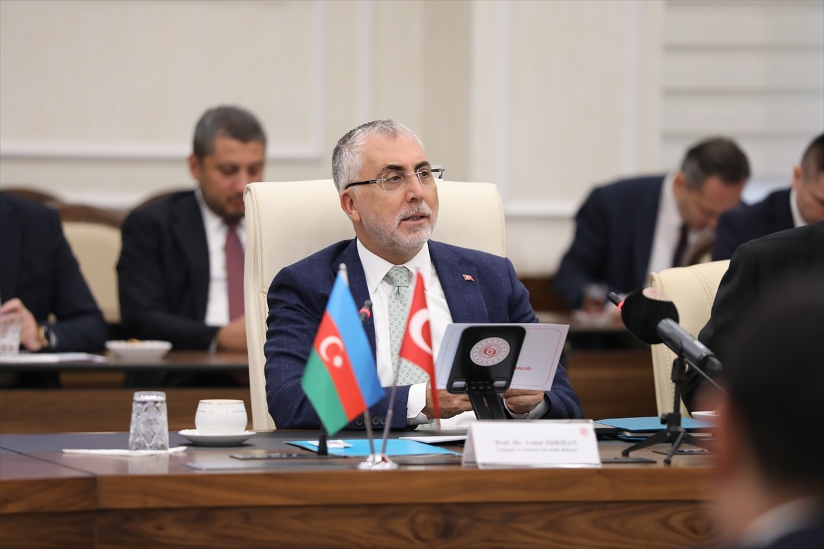 Çalışma ve Sosyal Güvenlik Bakanlığı ile Azerbaycan Çalışma ve Halkın Sosyal Koruması Bakanlığı...