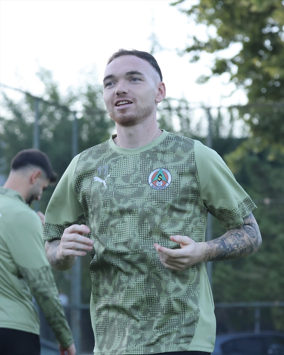 Corendon Alanyaspor, Trendyol Süper Lig'in 5. haftasında TÜMOSAN Konyaspor ile yarın deplasmanda...