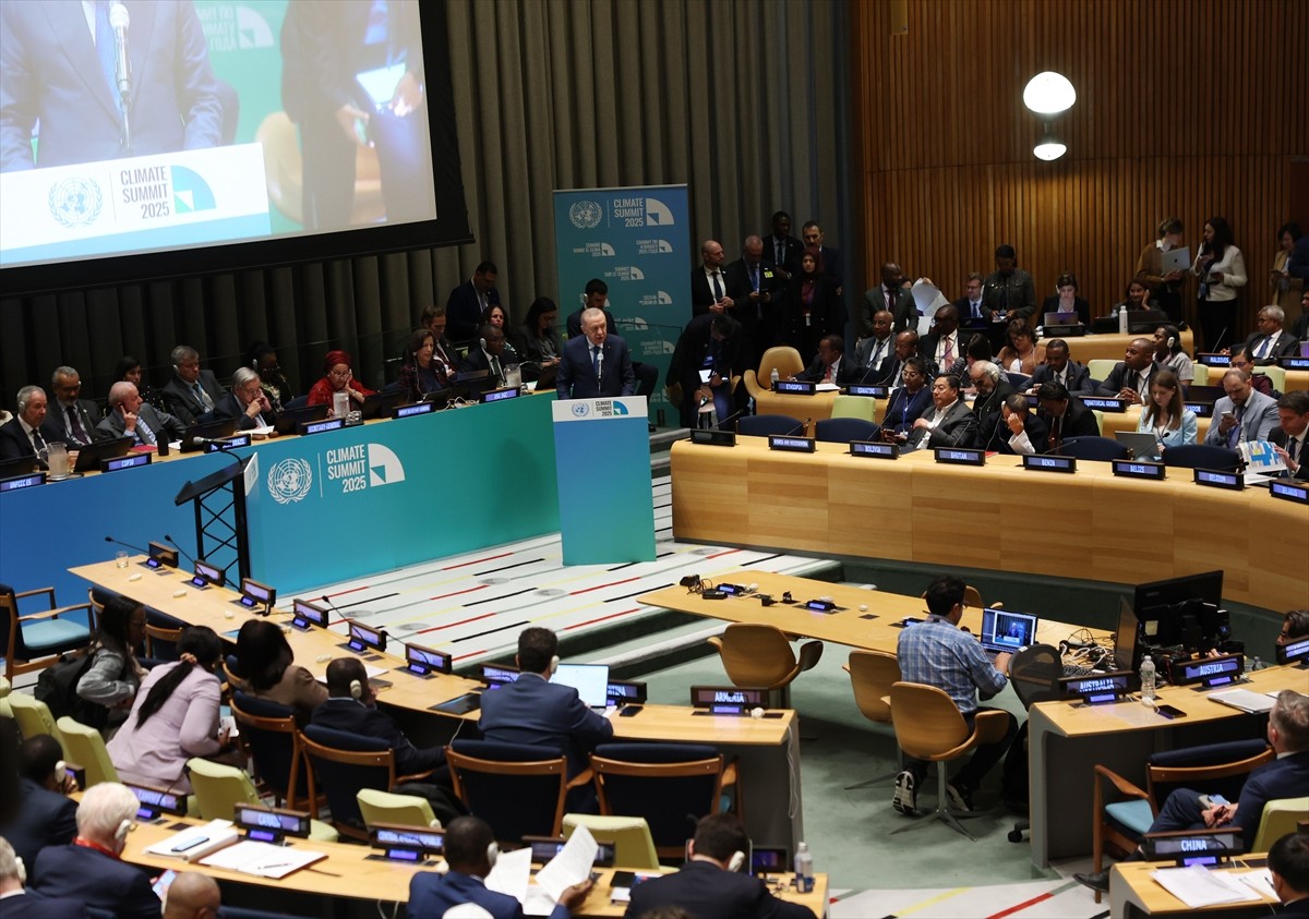 Cumhurbaşkanı Recep Tayyip Erdoğan, Birleşmiş Milletler Genel Merkezi'nde düzenlenen İklim...