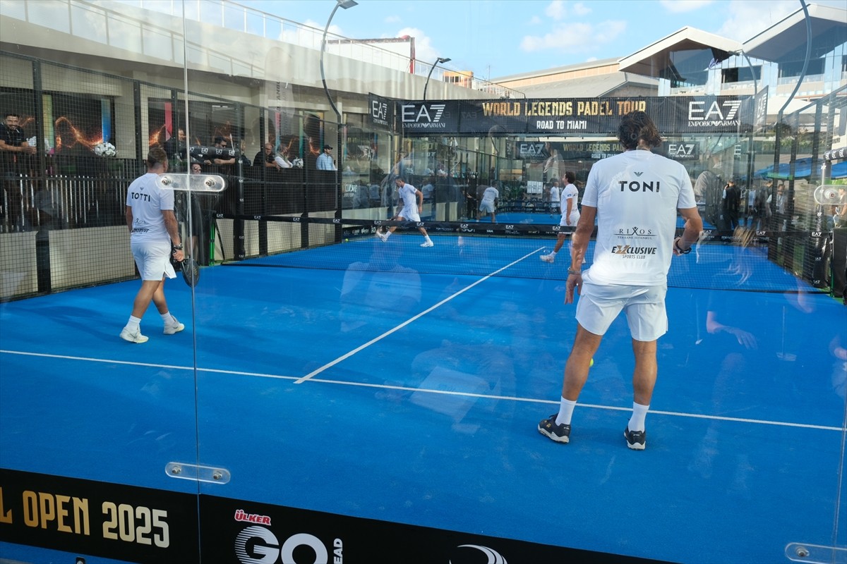 Eski İtalyan futbolcular Francesco Totti, Luca Toni ve Marco Materazzi, Rixos Tersane'de...