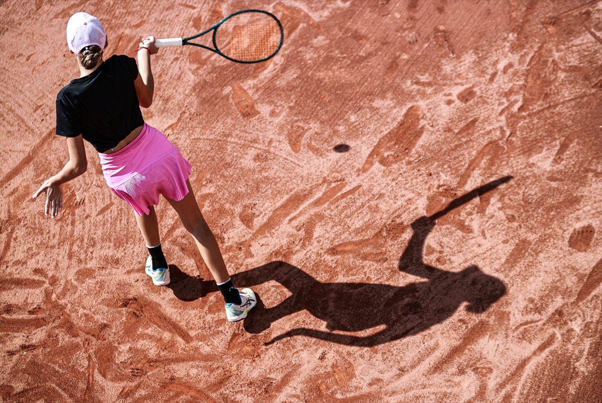 Gençlik ve Spor Bakanlığının desteğiyle, Uluslararası Tenis Federasyonu ve Türkiye Tenis...