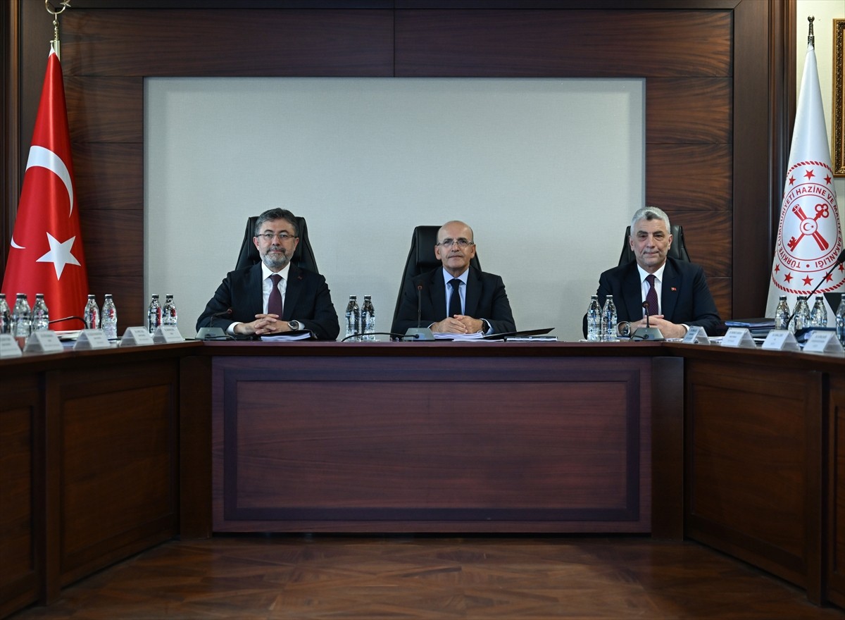 Gıda ve Tarımsal Ürün Piyasaları İzleme ve Değerlendirme Komitesi Toplantısı, Hazine ve Maliye...