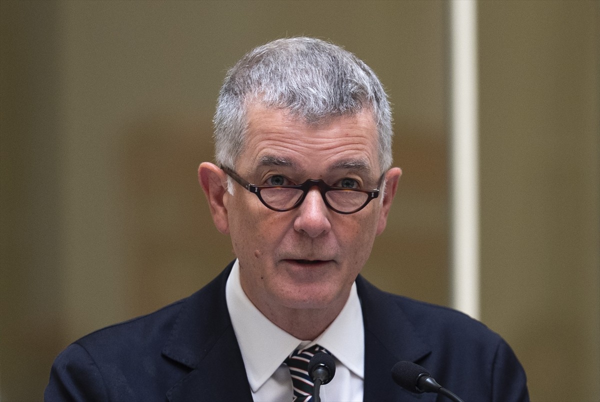 Görevi sona eren ve MI6 Başkanlığını yakında Blaise Metreweli'ye devredecek İngiltere dış...