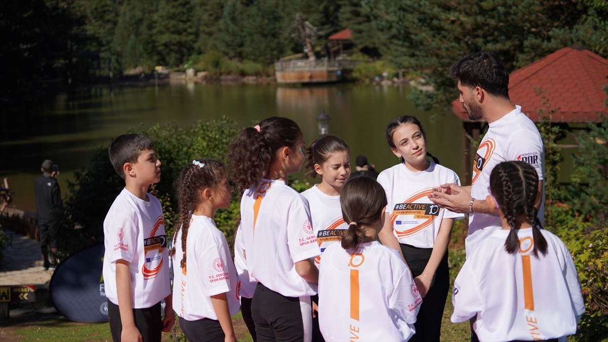 Gümüşhane'nin Torul ilçesindeki Limni Gölü Tabiat Parkı'nda, "Avrupa Spor Haftası" kapsamında...