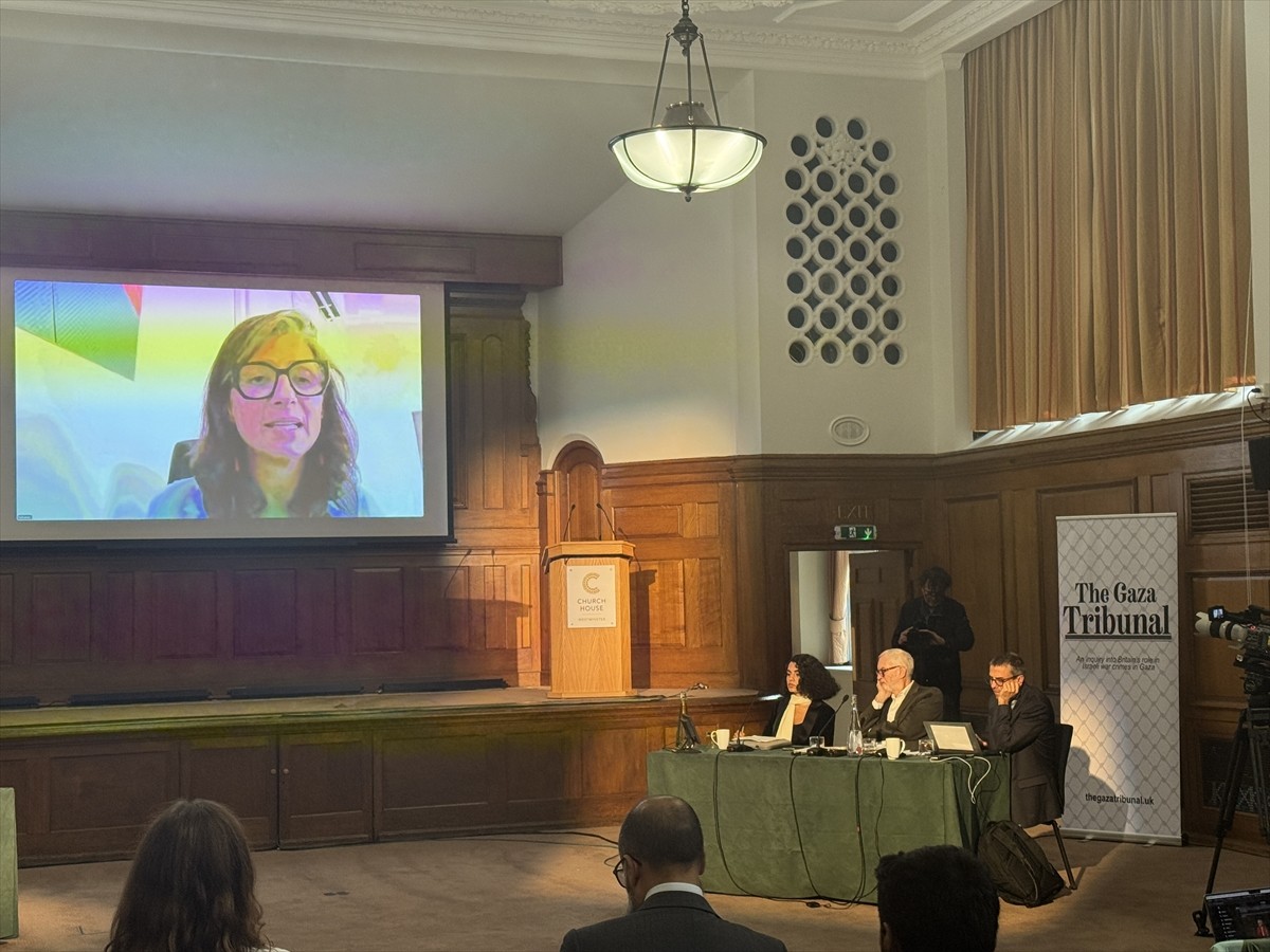 İngiltere'nin başkenti Londra'da düzenlenen temsili "Gazze Mahkemesi"nde (The Gaza Tribunal)...