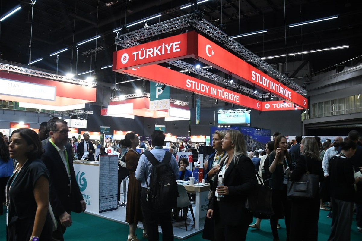 İsveç'te düzenlenen ve dünyanın en kapsamlı yükseköğretim fuarlarından biri olan Avrupa...