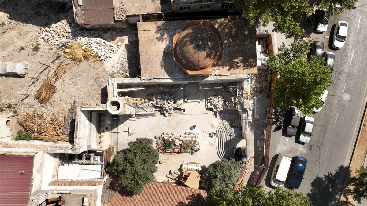 Kahramanmaraş merkezli 6 Şubat 2023'teki depremlerde zarar gören tarihi Boğazkesen Camisi'nin 2026...