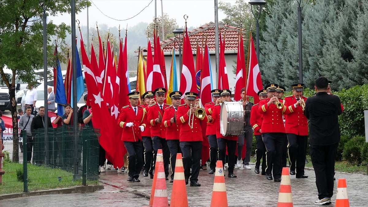 Karabük'te 19 Eylül Gaziler Günü dolayısıyla tören düzenlendi. Karabük Tarım ve Orman İl Müdürlüğü...