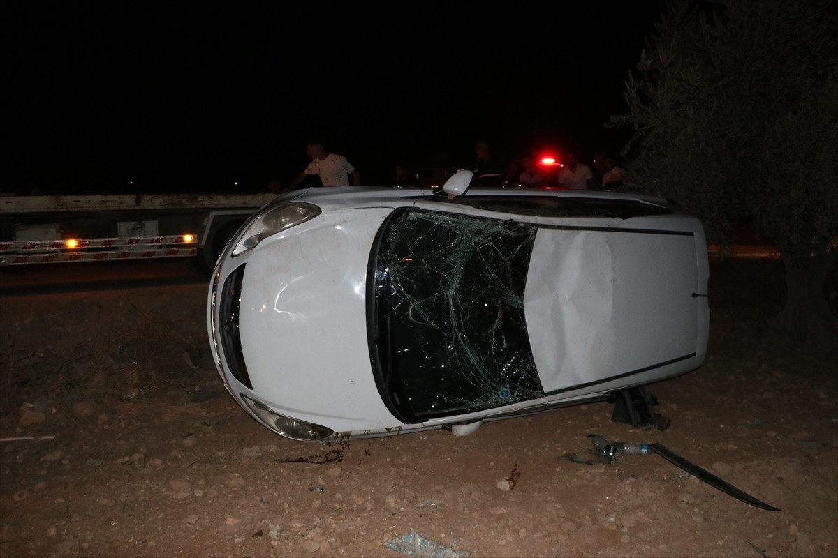 Kilis'te otomobilin devrilmesi sonucu 1 kişi yaralandı.