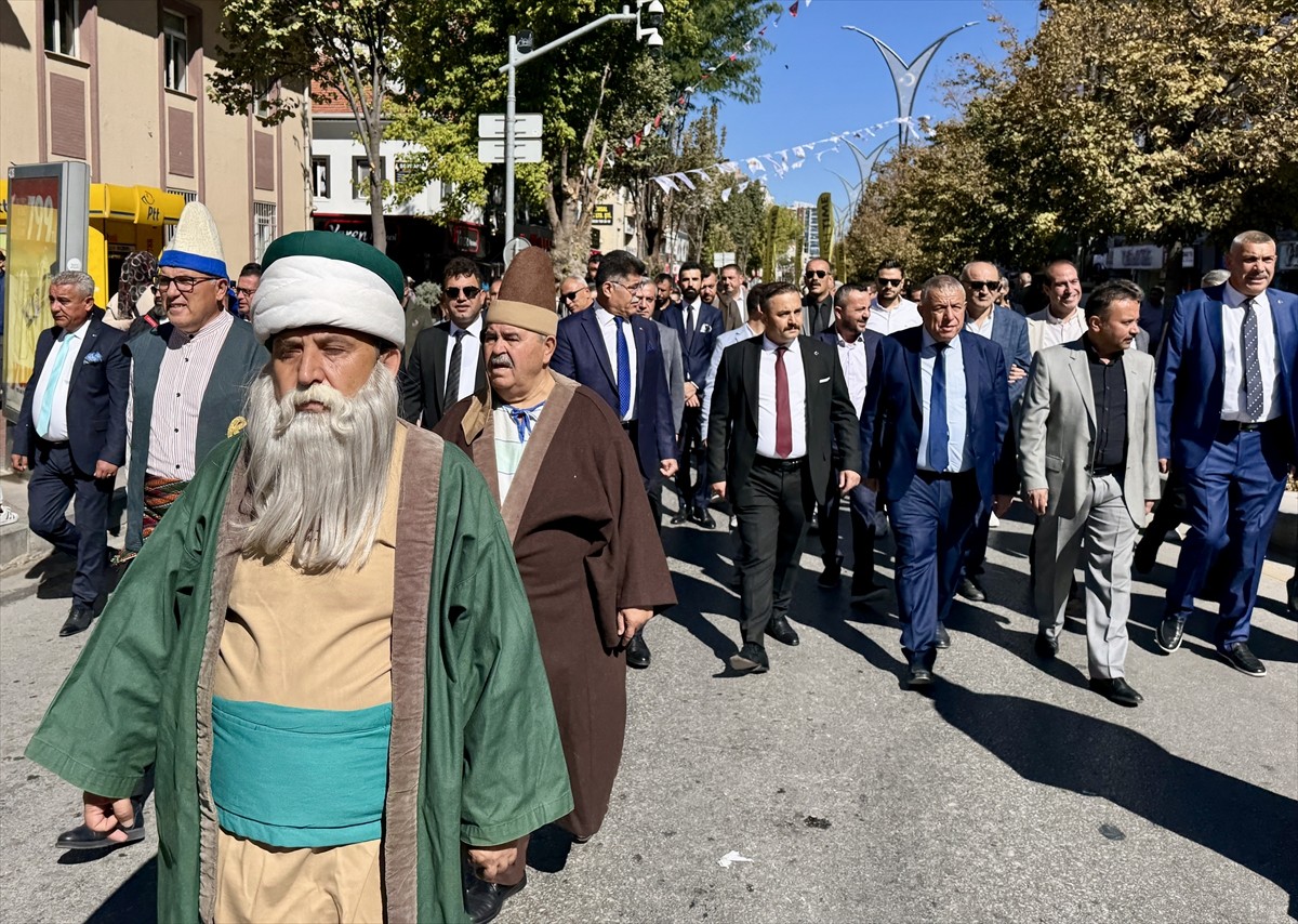 Kırşehir'de 38. Ahilik Haftası kutlamaları açılış töreni düzenlendi. Kutlamaların açılışında...