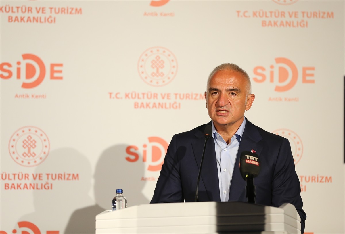 Kültür ve Turizm Bakanı Mehmet Nuri Ersoy, "Geleceğe Miras: Türk Arkeolojisinin Yeni Yüzyılı"...