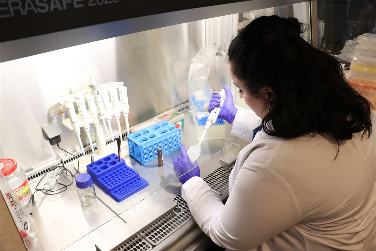 Kütahya Sağlık Bilimleri Üniversitesi (KSBÜ) bünyesindeki Araştırma Laboratuvarı Uygulama ve...