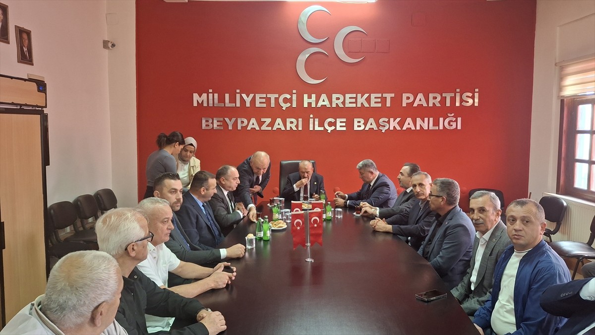 MHP Genel Başkan Yardımcısı ve Ankara Milletvekili Yaşar Yıldırım, partisinin Beypazarı ilçe...