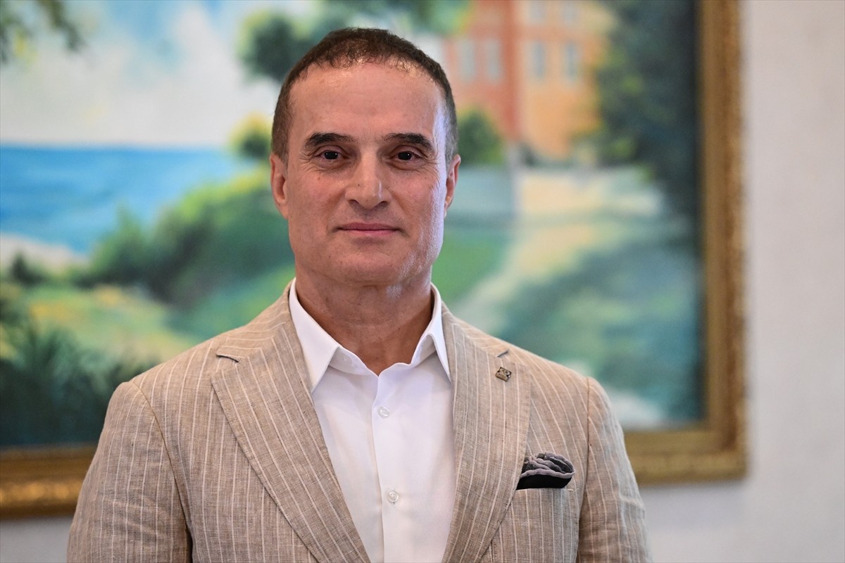 Profesyonel Otel Yöneticileri Derneği (POYD) üyeleri, turizmde yaz sezonu ile kış döneminden...