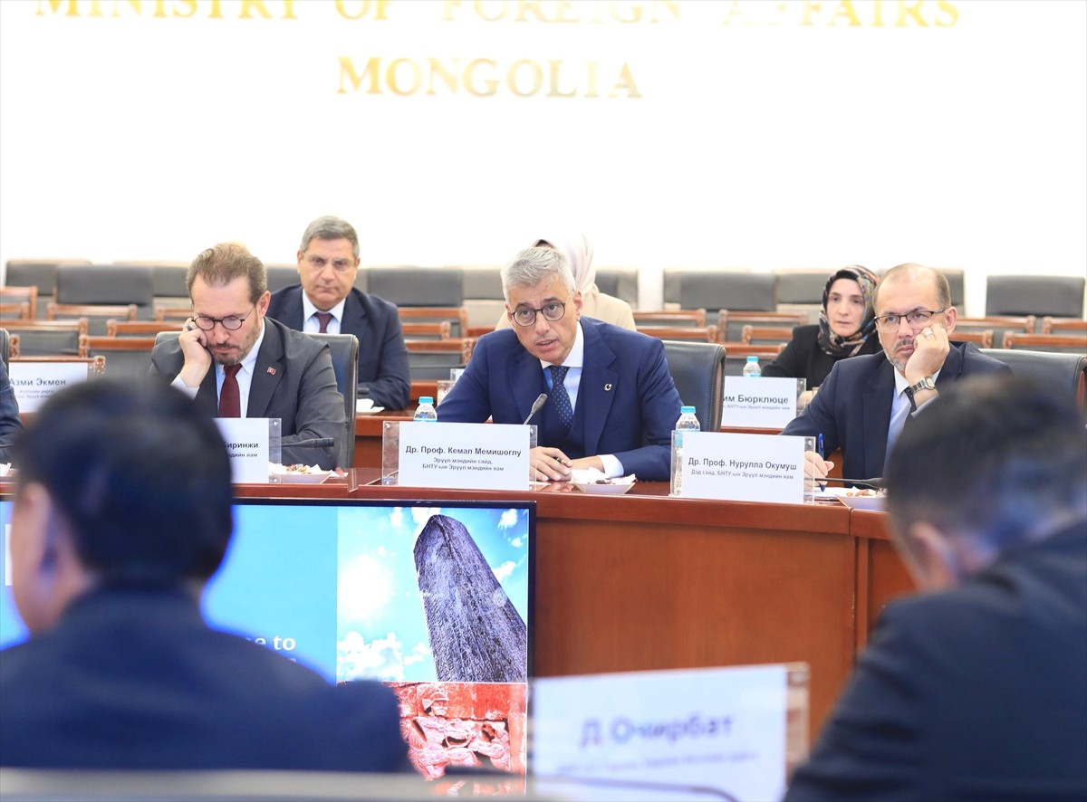 Sağlık Bakanı Kemal Memişoğlu, 6-7 Eylül 2025'te çeşitli temaslarda bulunmak üzere Moğolistan'ı...