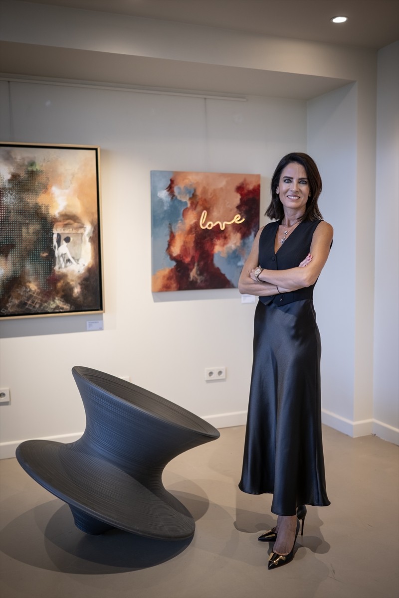 Sanatçı Deniz Say'ın atık malzemeleri kullanarak kişisel sergisi "Bir Zamanlar Başka Şey"...