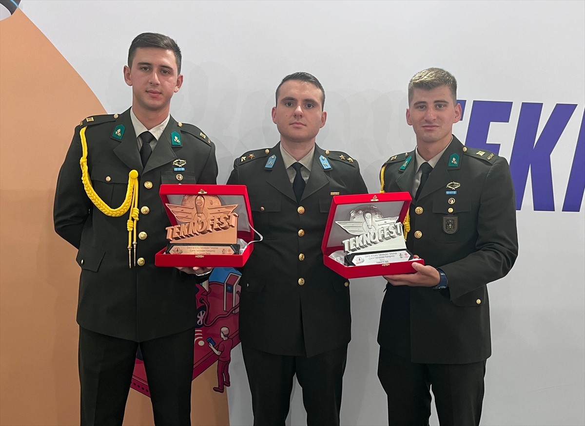 Sanayi ve Teknoloji Bakanlığı ile Türkiye Teknoloji Takımı Vakfı (T3 Vakfı) öncülüğünde...