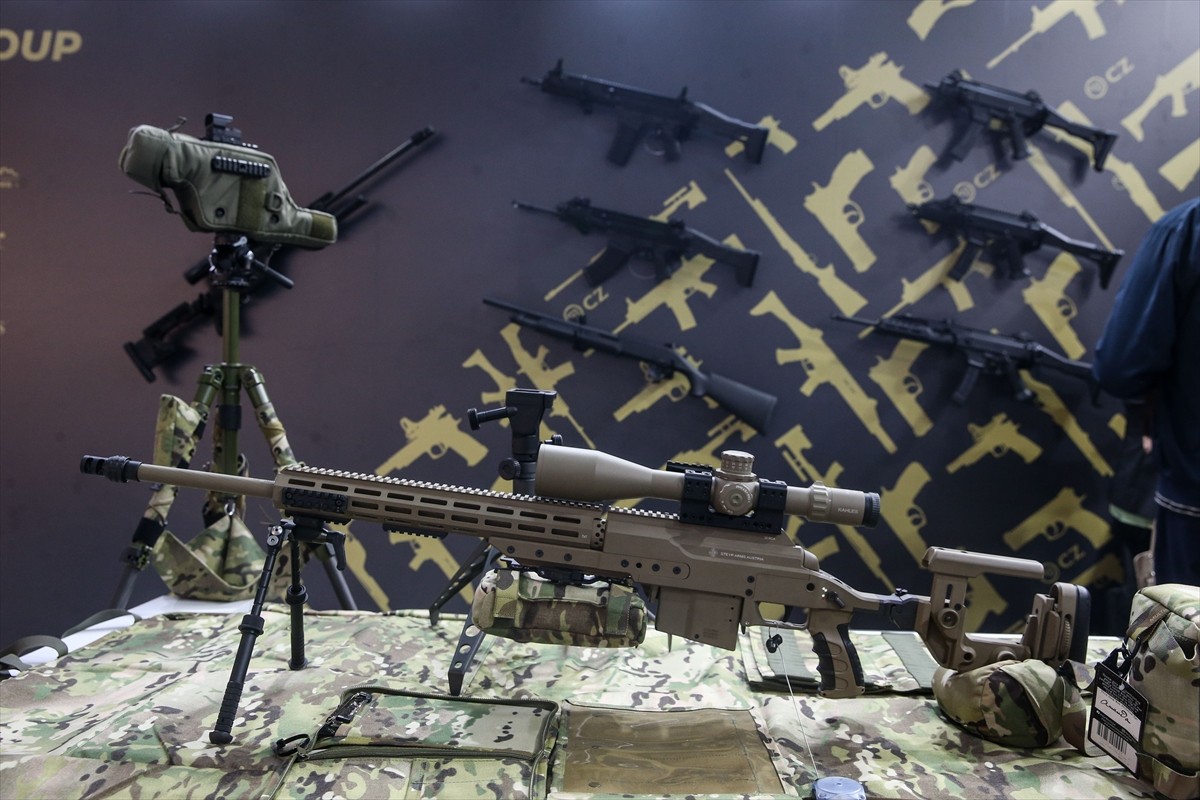  Sırbistan'ın başkenti Belgrad'da 12. Uluslararası Silah ve Askeri Teçhizat Fuarı'nın kapanışı...