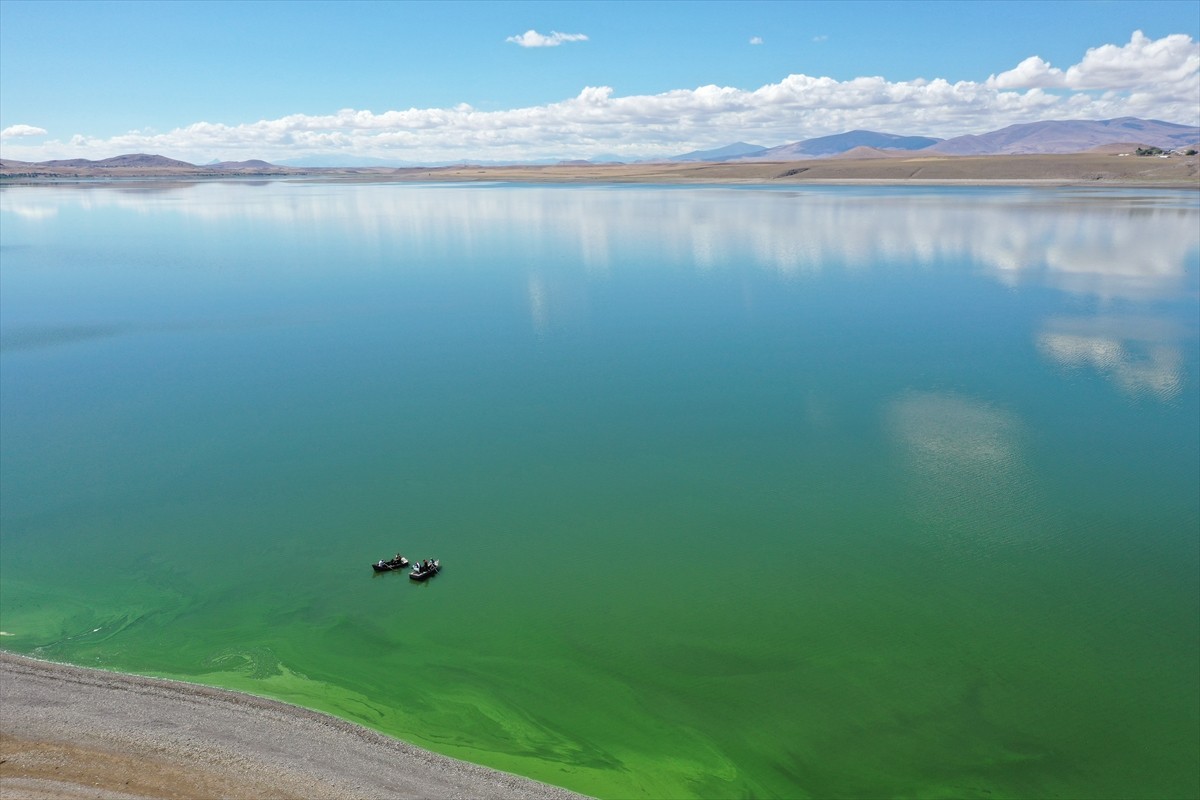 Tarım ve Orman Bakanlığınca yürütülen "Su Kaynaklarının Balıklandırılması Projesi" kapsamında...