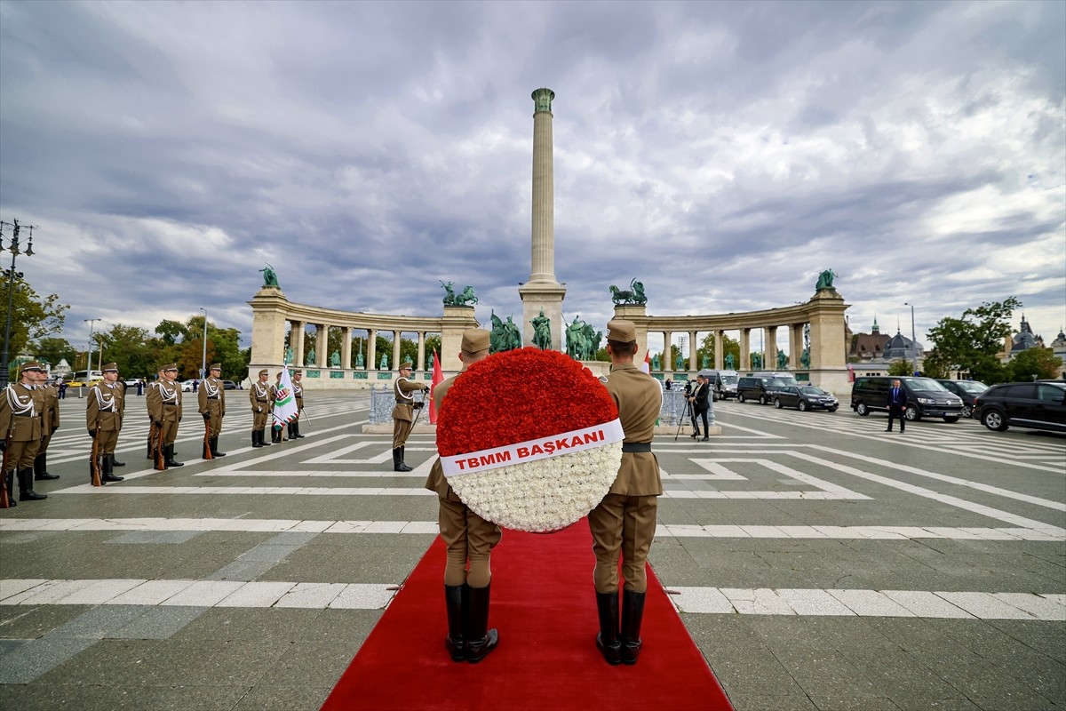 TBMM Başkanı Numan Kurtulmuş, resmi ziyaret kapsamında bulunduğu Macaristan'ın başkenti...