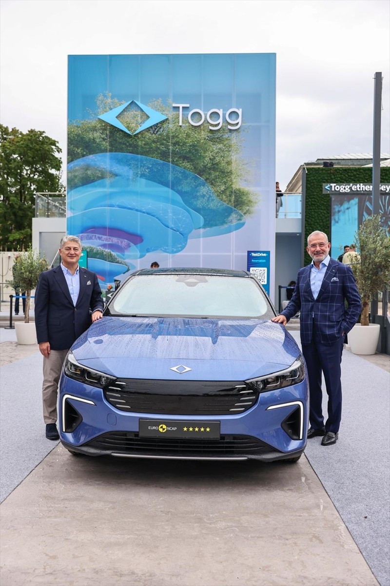 ​​​​Togg'un üçüncü modeli T8X'in kısa sürede çıkarılması için çalışmaların sürdüğü, diğer Togg...