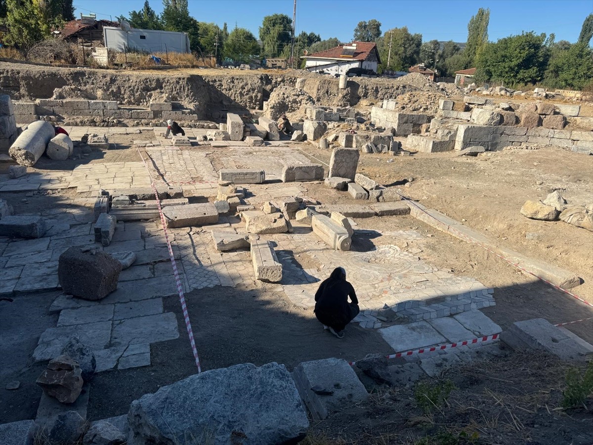 Tokat kent merkezine 69 kilometre uzaklıktaki Sulusaray'da bulunan ve kuruluş tarihi kesin olarak...