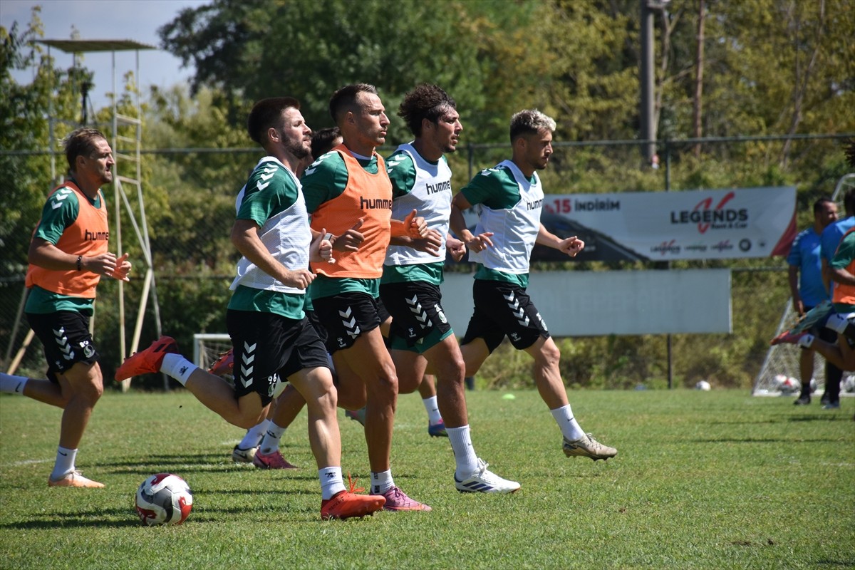 Trendyol 1. Lig takımlarından Sakaryaspor, ligin 5. haftasında deplasmanda Erzurumspor FK ile...