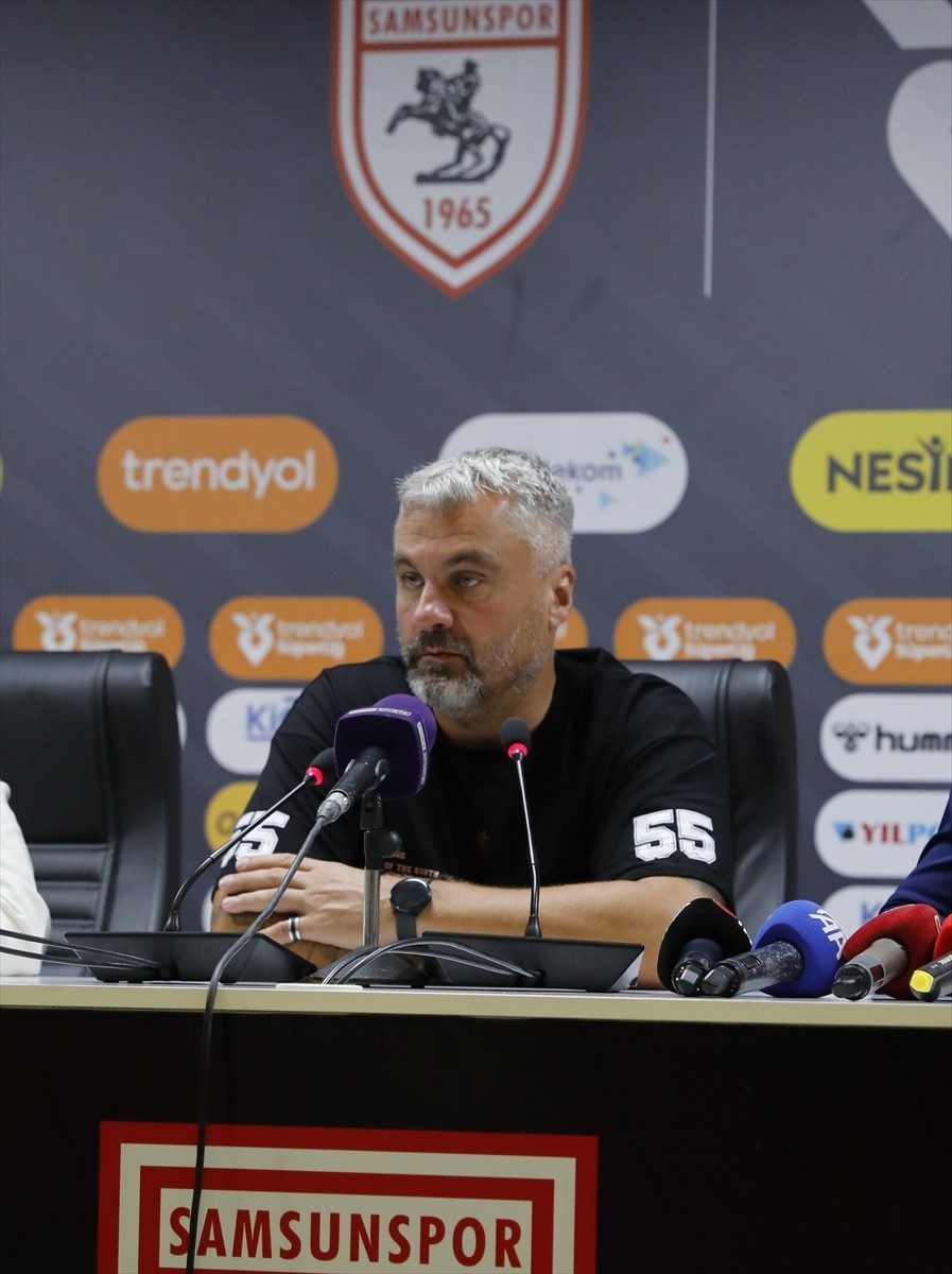 Trendyol Süper Lig'in 5. haftasında Hesap.com Antalyaspor'a sahasında 2-1 yenilen Samsunspor'un...