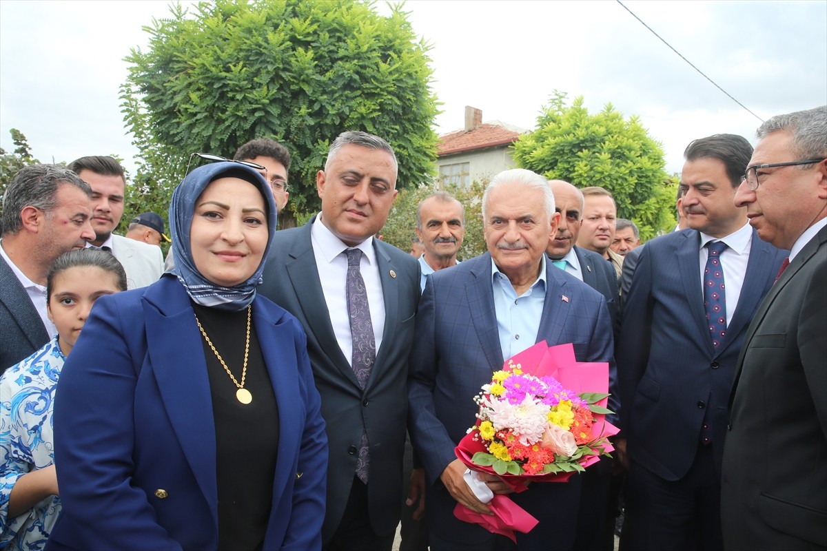 Türk Devletleri Teşkilatı Aksakallar Konseyi Başkanı Binali Yıldırım, Tokat'ın Turhal ilçesi...